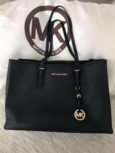 grote michael kors tas|Michael Kors bag indonesia.